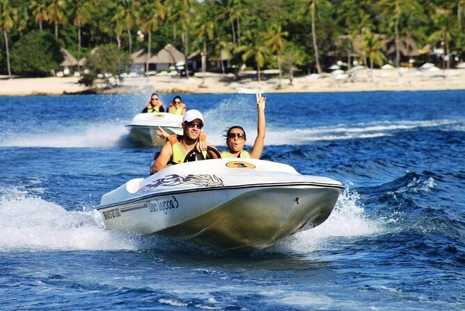 private-speed-boat-experience-with-snorkeling-in-punta-cana-2