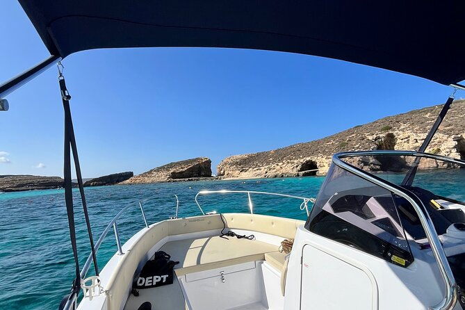 private-speed-boat-trip-to-comino-blue-lagoon-and-caves