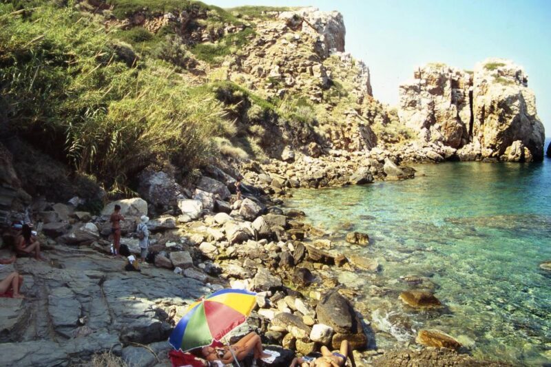 Private Speedboat Cruise to the South Coast of Sifnos Island - Exploring the South Coast of Sifnos with a Private Speedboat
