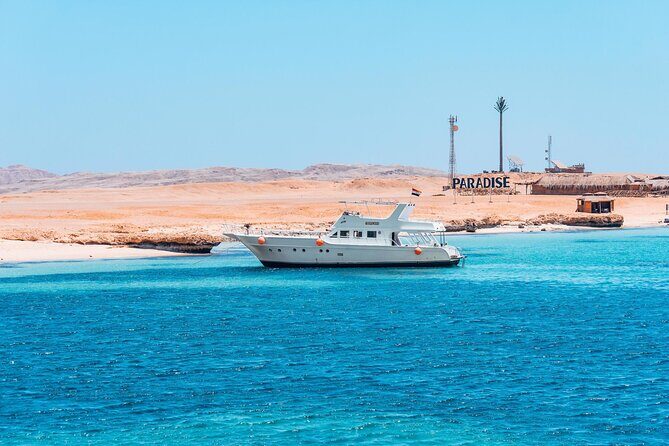 PRIVATE! Speedboat to Magawish Island from Hurghada - Discovering Magawish Island by Speedboat
