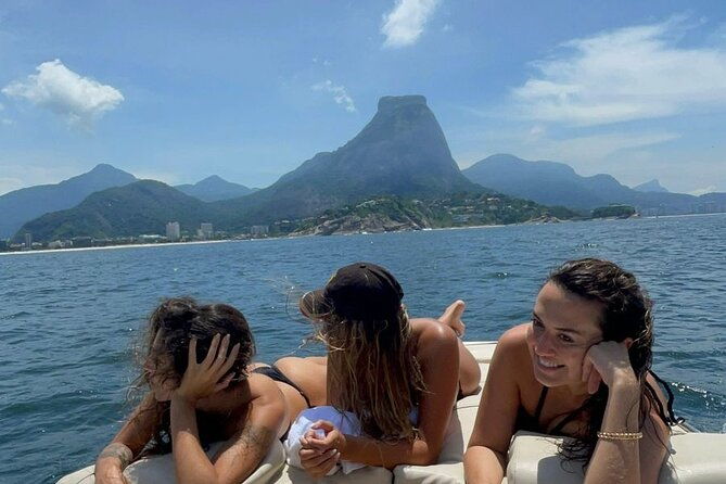 private-speedboat-tour-barra-da-tijuca