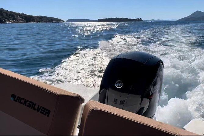 private-speedboat-tour-caves-beaches-islands-and-more