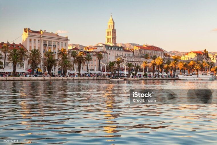 private-split-tour-local-bites-seafood