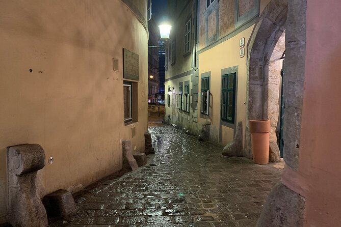 private-spooky-vienna-ghost-tour