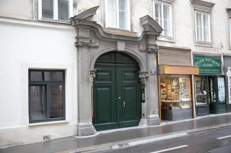 private-spooky-vienna-tour