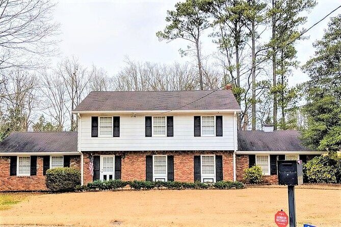 Private Stranger Things "The Upside Down" Film Locations Tour in Atlanta - Key Points