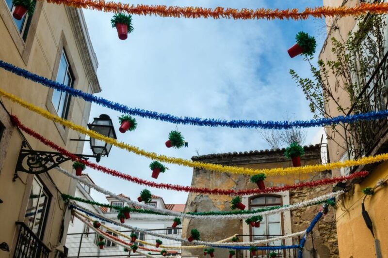 private-street-art-tour-in-lisbon