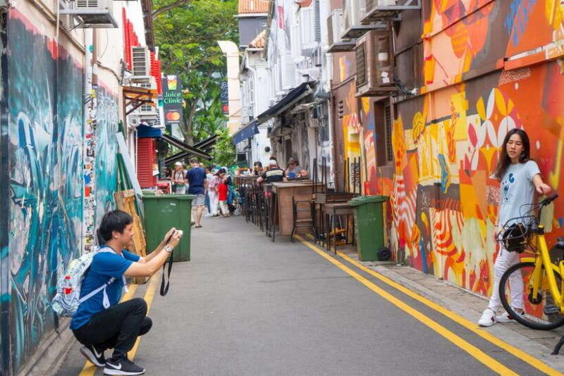 private-street-art-tour-in-singapore