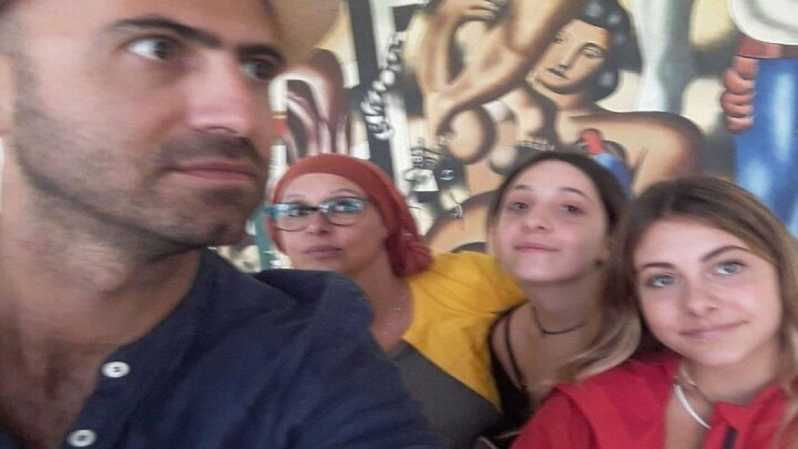 private-street-art-walking-tour-in-paris