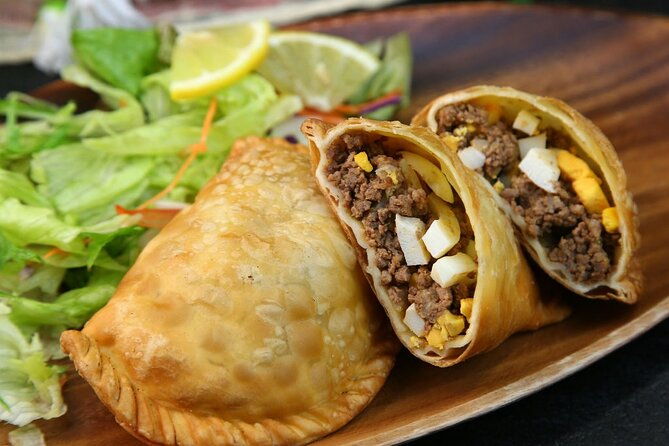 private-street-food-tour-in-candelaria-bogota