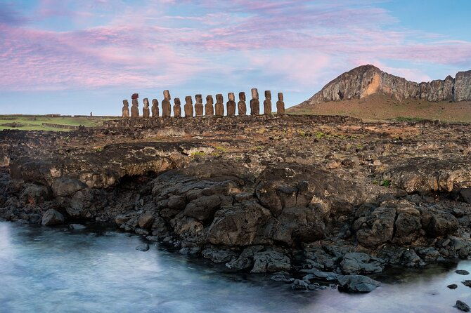 private-sunrise-tour-at-15-moai-tongariki-park