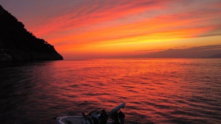 private-sunset-boat-tour-2