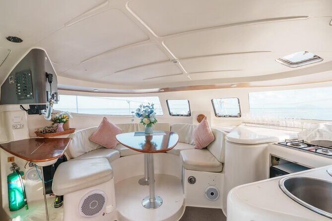 Private Sunset Cruise by Catamaran Yacht Tour - FAQ