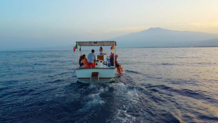 private-sunset-cruise-taormina