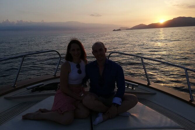 private-sunset-cruise-with-prosecco-onboard