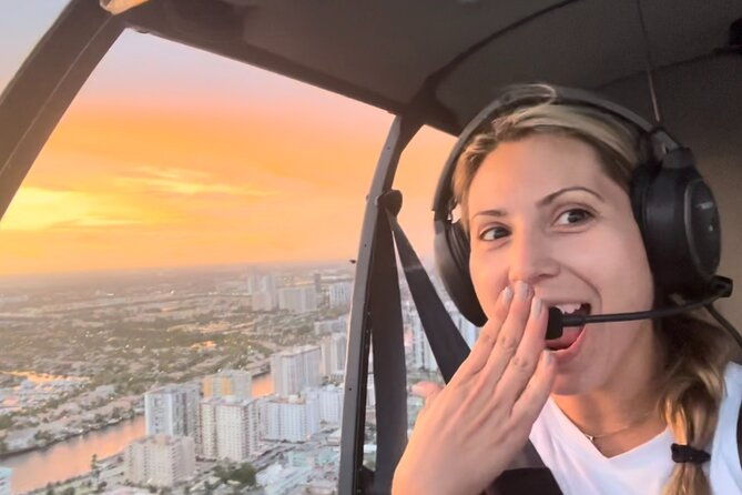 private-sunset-ft-lauderdale-to-miami-beach-helicopter-tour-2