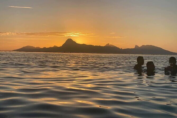 Private sunset in Tahiti - marriage proposal or celebration - Review of the Private Sunset in Tahiti — Ideal for Proposals and Celebrations