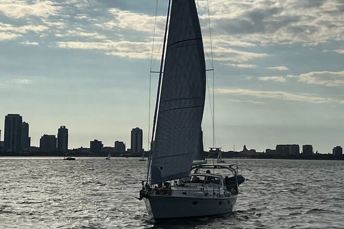 private-sunset-luxury-sail-on-tampa-bay