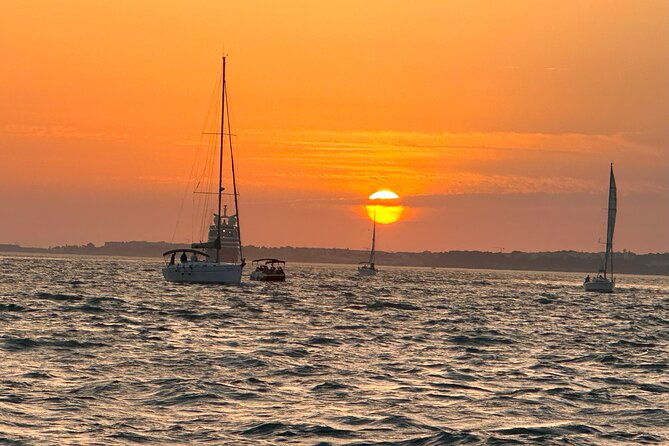 private-sunset-sailing-boat-tour-in-lisbon
