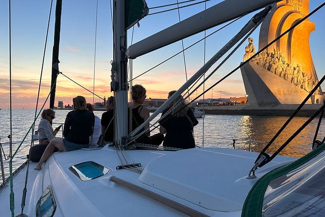 private-sunset-sailing-boat-tour-in-lisbon