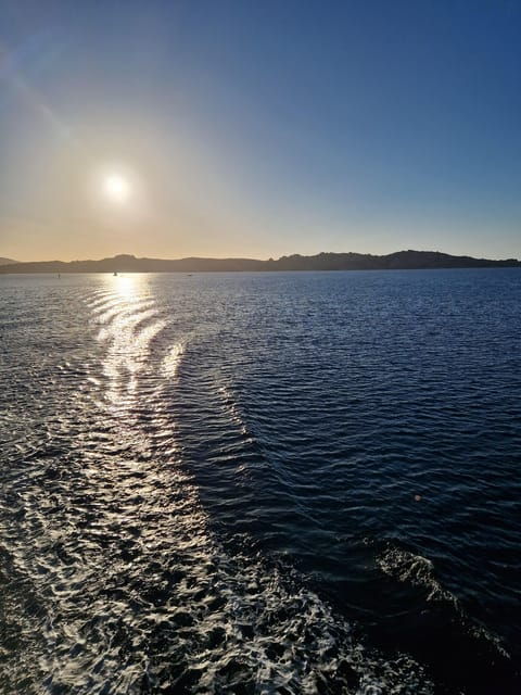private-sunset-sailing-tour-la-maddalena-archipelago