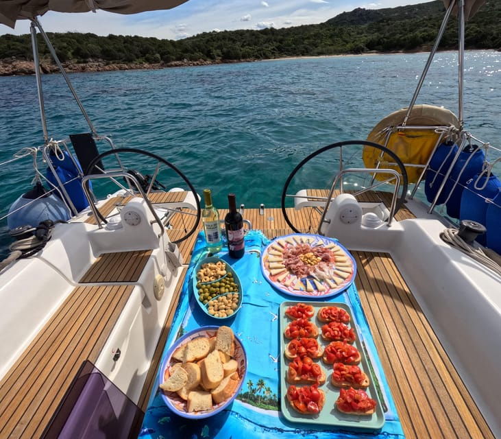 private-sunset-sailing-tour-la-maddalena-archipelago