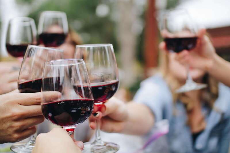 private-sunset-wine-tour-with-dinner-niagara-on-the-lake