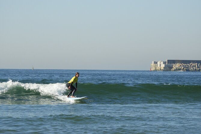 private-surf-experience-transfer-to-matosinhos-all-levels-2