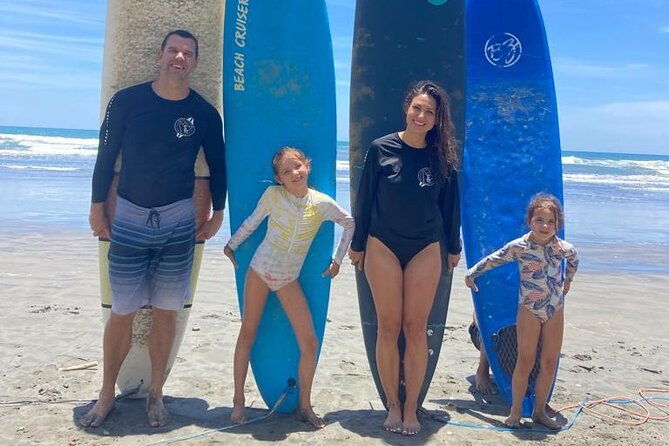 private-surf-lesson-experience-in-playa-hermosa