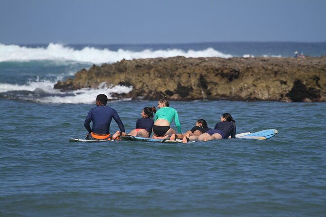 private-surf-lesson-for-3-5-people-in-north-shore-oahu