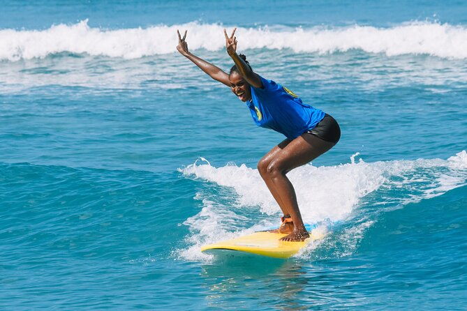private-surf-lessons-in-guadeloupe