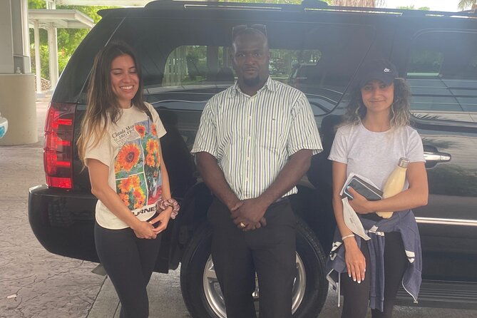 private-suv-one-way-airport-transfer-grocery-liquor-stop-included