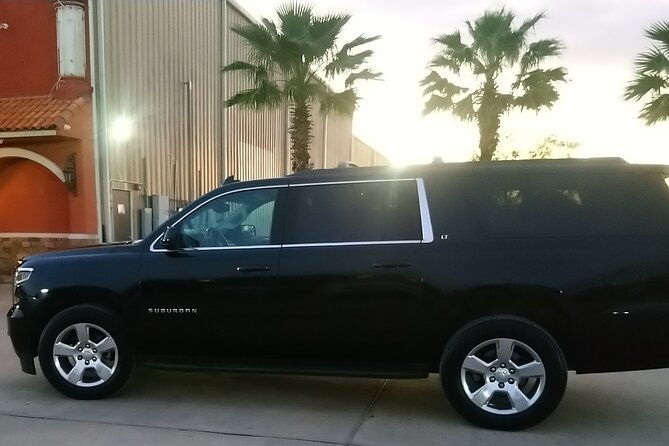 private-suv-shuttle-galveston-to-houston-iah-airport-for-6-adults