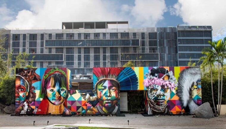 private-suv-tour-through-the-city-of-miami