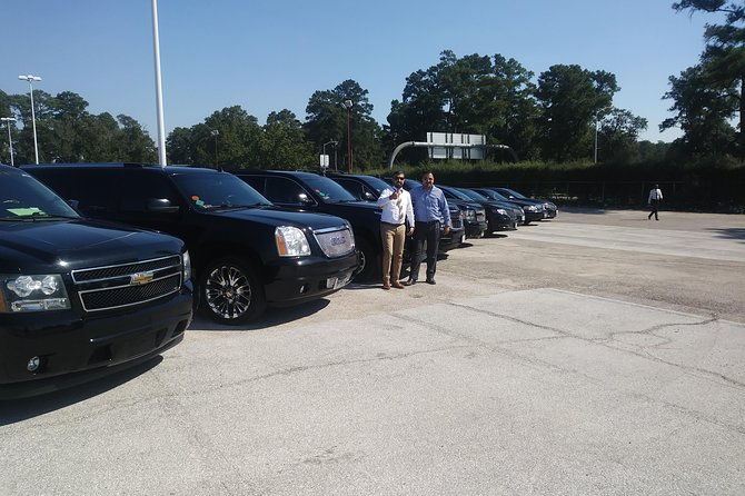 private-suv-transfer-houston-iah-airport-to-galveston-for-6-pax