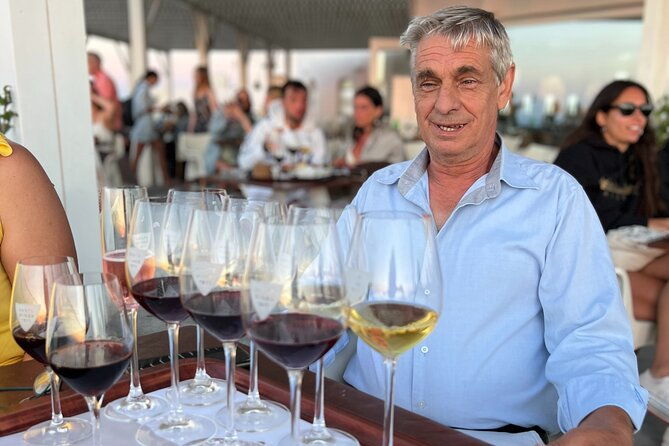 private-tailormade-tour-in-santorini-island-with-local-driver