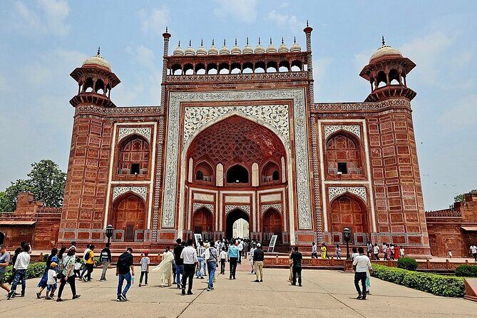 Private Taj Mahal and Fatehpur Sikri Day Trip from Jaipur - Who would love this tour?