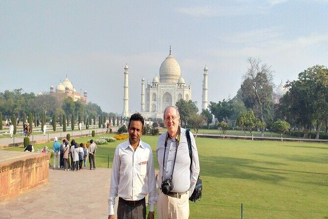 Private Taj Mahal Day Tour by Car from Delhi - All Inclusive - The Experience in Detail: What to Expect
