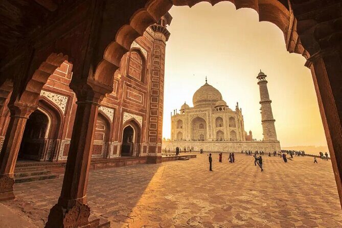 Private Taj Mahal Sunrise with Agra Day Tour from Delhi - The Journey Begins: From Delhi to Agra