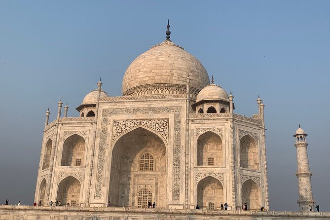 Private Tajmahal Day Tour From Mumbai ,Pune ,Chennai with flights - Key Points