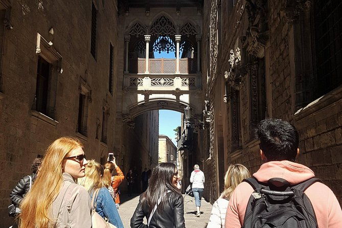 private-tapas-walking-tour-in-barcelona-old-town-and-flamenco-show