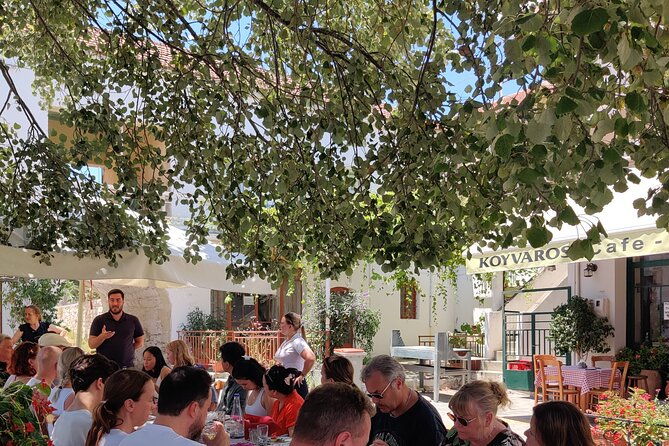 private-tasting-of-6-cretan-wines-in-fres-village-chania