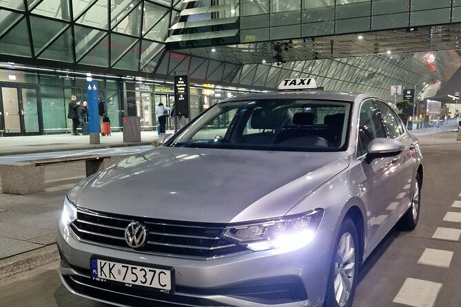 private-taxi-from-or-to-the-krakow-airport