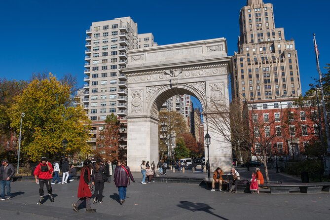 private-taylor-swift-hotspots-walking-tour