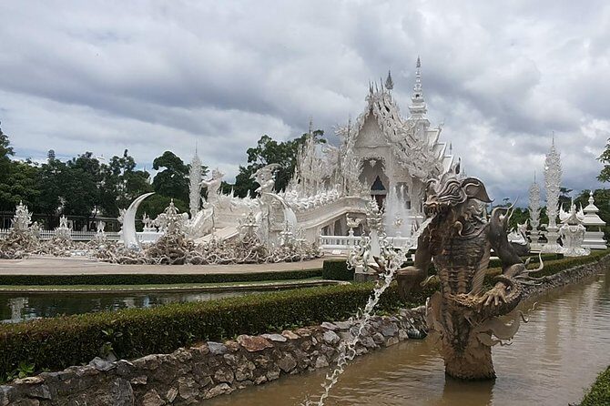 Private Temple Tour Chiang Rai / Pick Up Only In Chiang Rai - Discover Chiang Rai’s Most Famous Temples with a Private Tour
