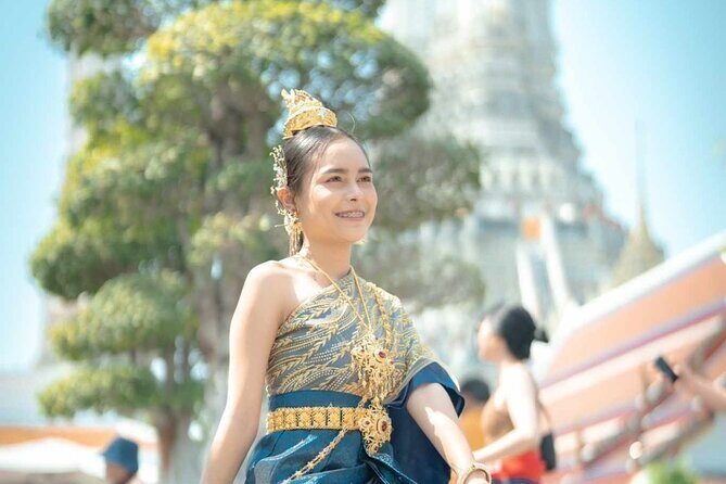 Private Thai Costume Rental & Hairstyling at Wat Arun - FAQ
