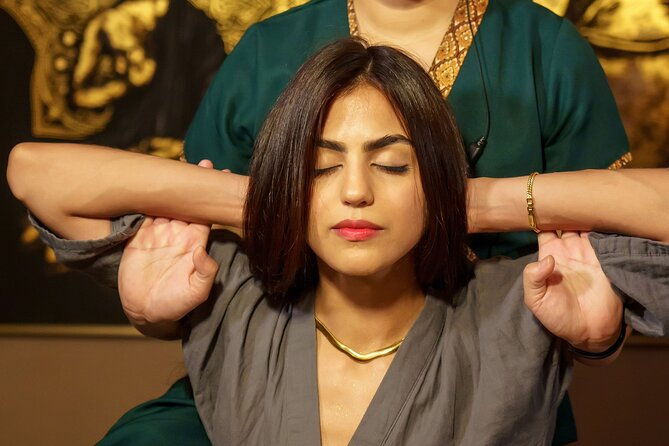 private-thai-massage-session-in-barcelona