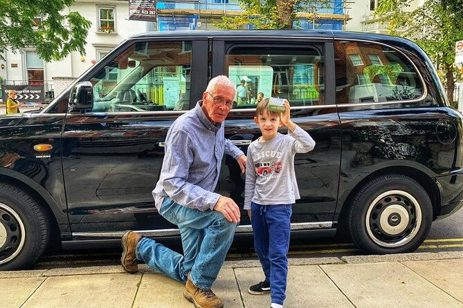 private-the-beatles-taxi-tour-in-london-2