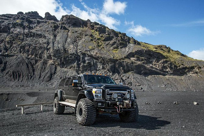 private-thorsmork-super-jeep-tour-2