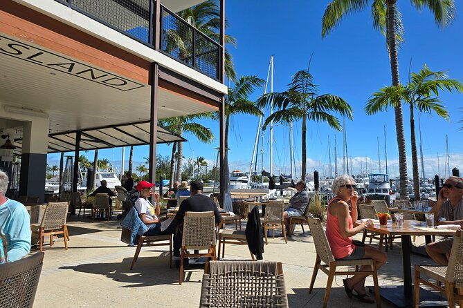 private-tiki-bar-crawl-by-water
